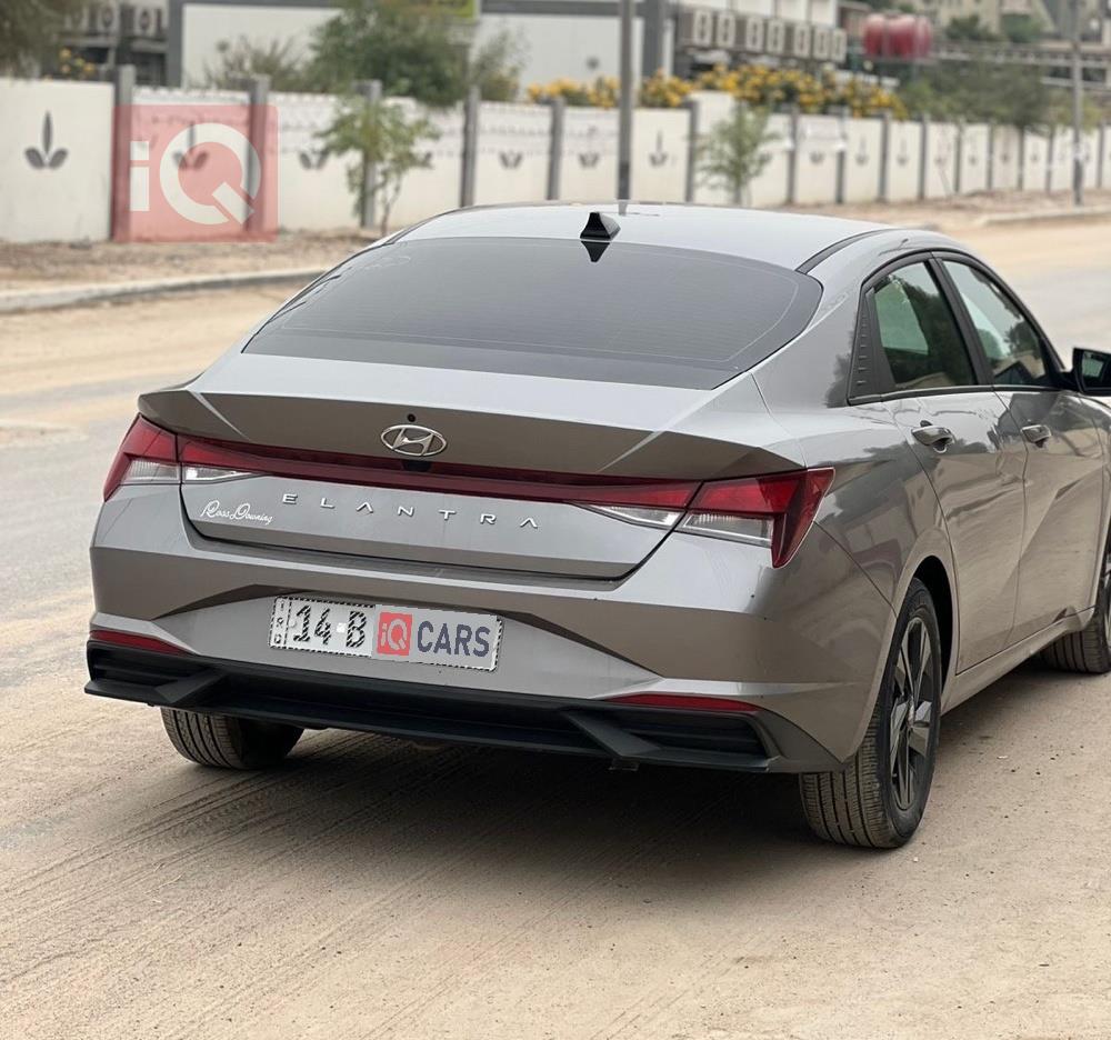 هیوندای ئەلەنترا